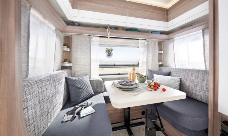 Hobby 460 DL ONTOUR model 2022 Interieur 1