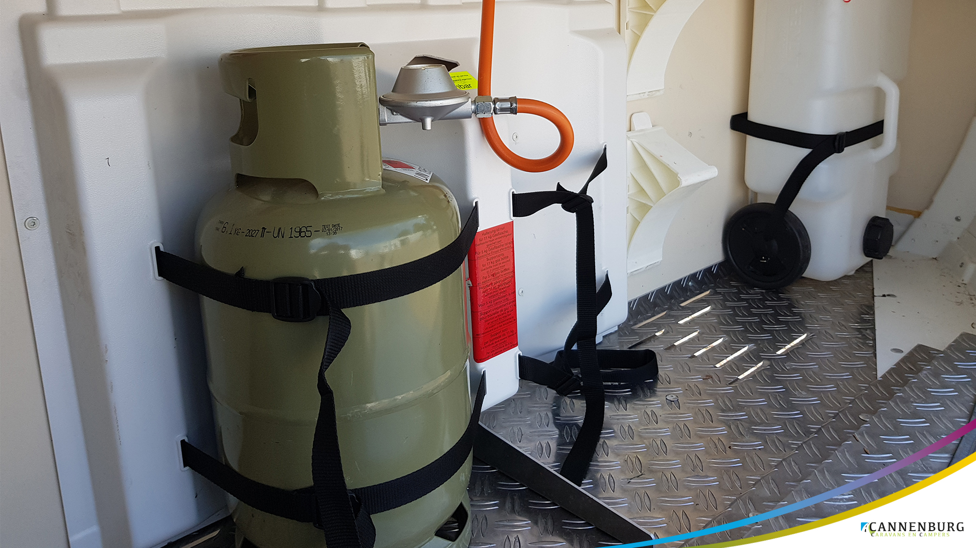 Gasfles vullen of omruilen? Cannenburg Caravans en Campers De