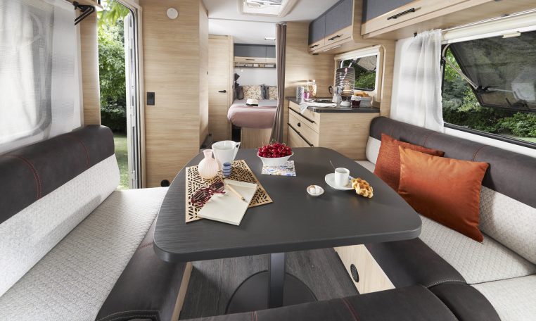 Caravelair Antares Titanium 455 Indeling