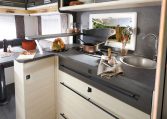 Caravelair Artica 520 Keukenblok