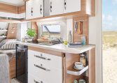 Hobby De Luxe 440 SF Keukenblok